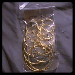 6 pack of Gold Hoop Earrings New